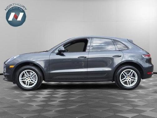 2021 Porsche Macan Base