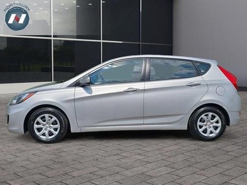 2012 Hyundai Accent GS