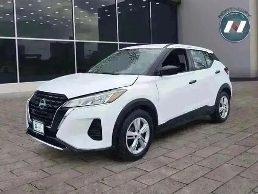 2023 Nissan Kicks S