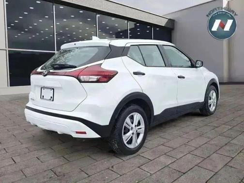 2023 Nissan Kicks S