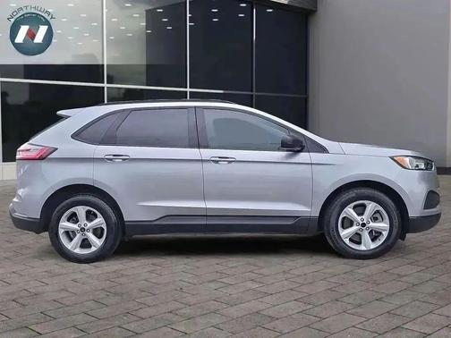 2021 Ford Edge SE