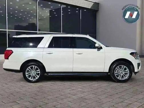 2022 Ford Expedition Max XLT