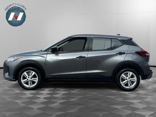 2022 Nissan Kicks S