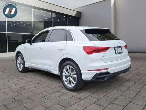 2023 Audi Q3 Premium 45 TFSI S line quattro Tiptronic