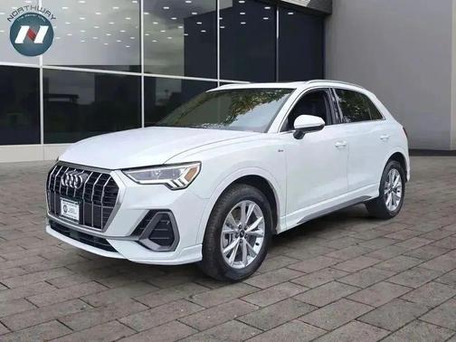 2023 Audi Q3 Premium 45 TFSI S line quattro Tiptronic