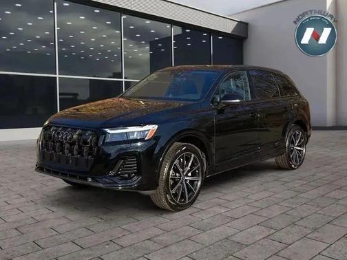 2025 Audi Q7 45 Premium Plus