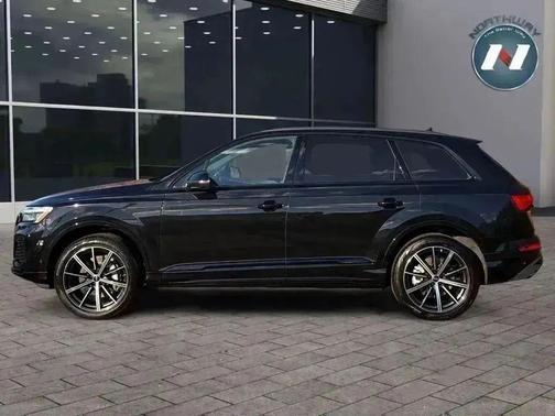 2025 Audi Q7 45 Premium Plus
