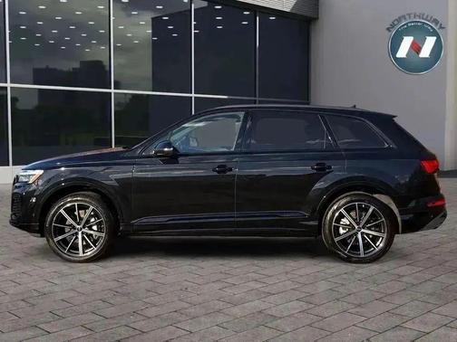 2025 Audi Q7 45 Premium Plus