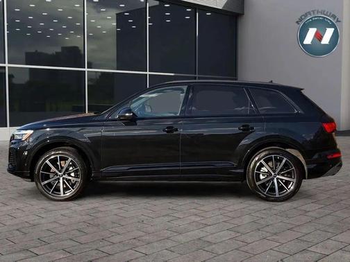2025 Audi Q7 45 Premium Plus