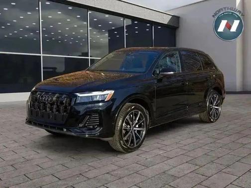 2025 Audi Q7 45 Premium Plus