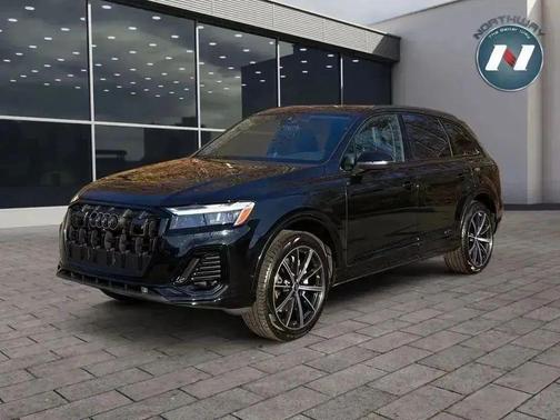 2025 Audi Q7 45 Premium Plus
