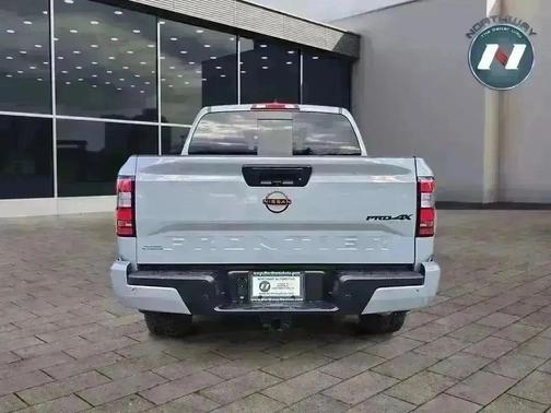 2024 Nissan Frontier PRO-4X