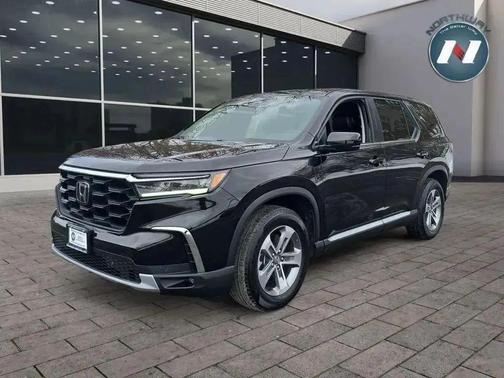 2023 Honda Pilot AWD EX-L 8 Passenger
