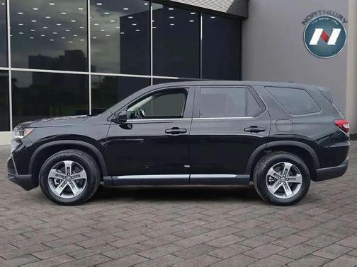 2023 Honda Pilot AWD EX-L 8 Passenger
