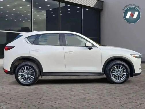 2017 Mazda CX-5 Sport