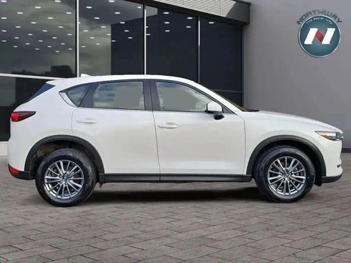 2017 Mazda CX-5 Sport