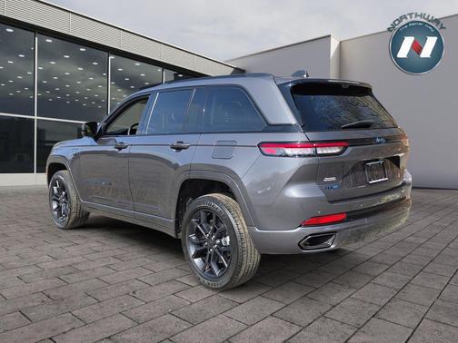 2024 Jeep Grand Cherokee 4xe Anniversary Edition