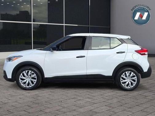 2020 Nissan Kicks S
