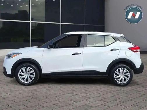 2020 Nissan Kicks S