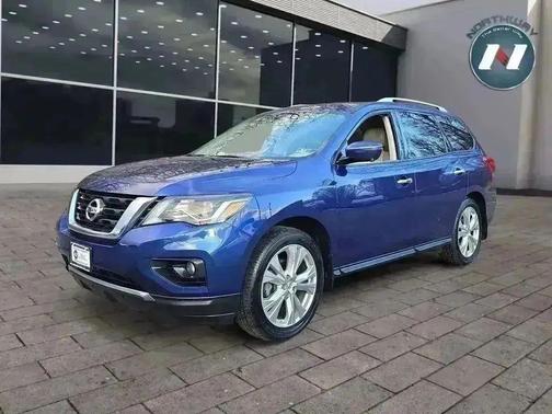 2019 Nissan Pathfinder SL