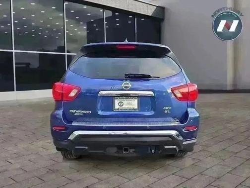 2019 Nissan Pathfinder SL