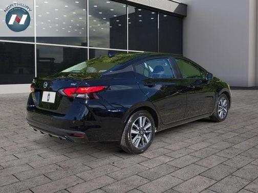 2021 Nissan Versa 1.6 SV