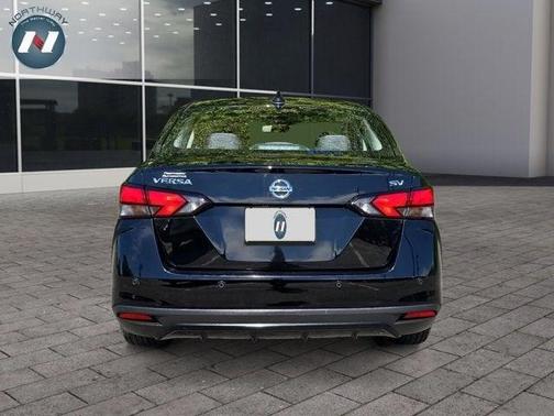 2021 Nissan Versa 1.6 SV