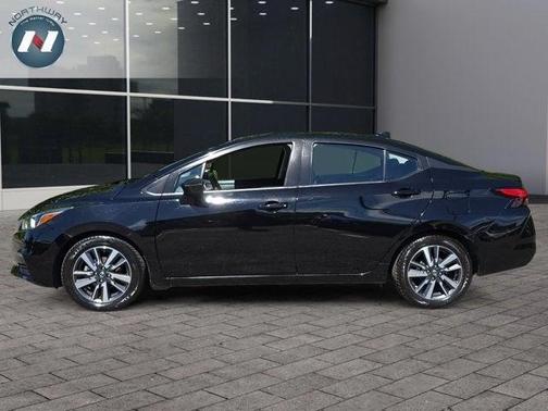 2021 Nissan Versa 1.6 SV