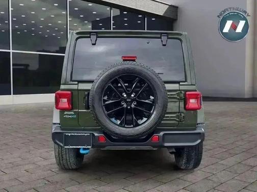 2023 Jeep Wrangler 4xe Sahara
