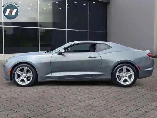 2022 Chevrolet Camaro 1LT