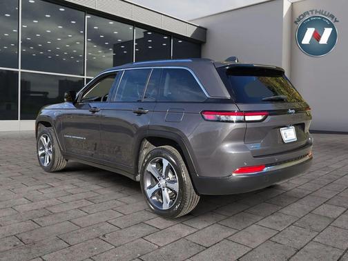 2023 Jeep Grand Cherokee 4xe Base