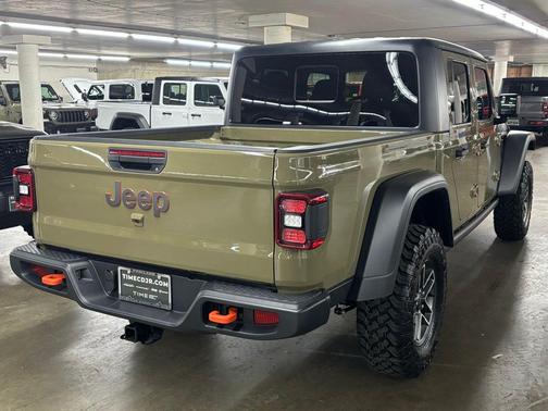 2026 Jeep Gladiator Mojave 4x4