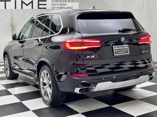 2023 BMW X5 PHEV xDrive45e