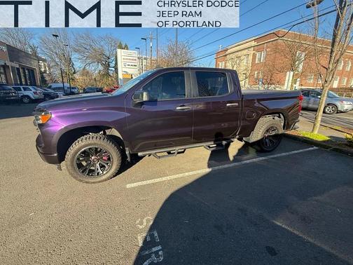 2022 Chevrolet Silverado 1500 Custom