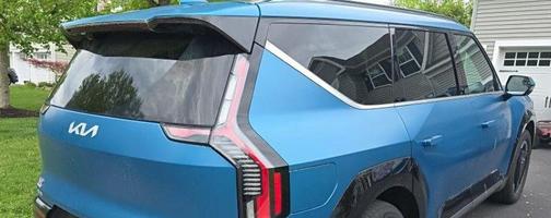 Ocean Blue Matte 2024 Kia EV9 Land
