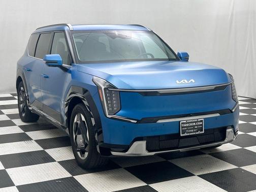 Ocean Blue Matte 2024 Kia EV9 Land