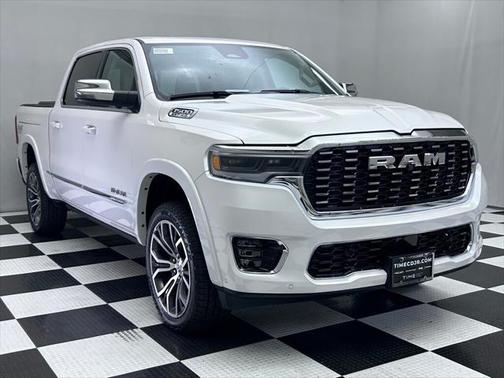 2025 RAM 1500 ST
