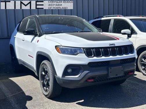 2023 Jeep Compass Trailhawk