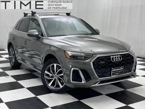 2023 Audi Q5 45 S line Premium Plus