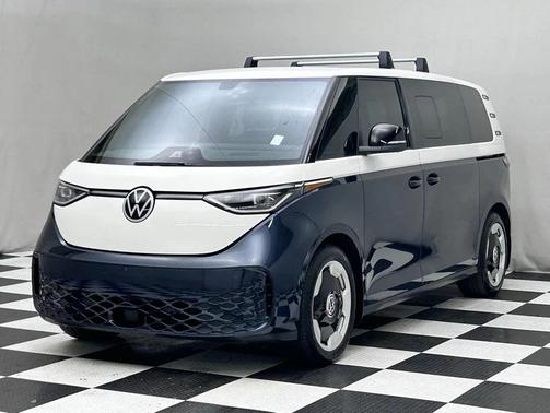 2025 Volkswagen ID. Buzz Pro S Plus with 4MOTION