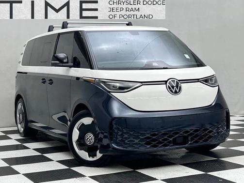 2025 Volkswagen ID. Buzz Pro S Plus with 4MOTION