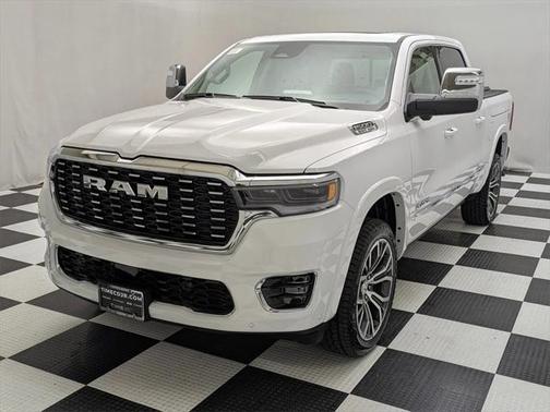 2025 RAM 1500 ST
