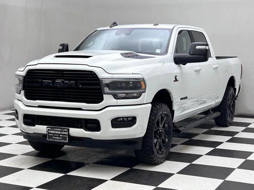 2024 RAM 2500 Laramie Crew Cab 4x4 6'4' Box