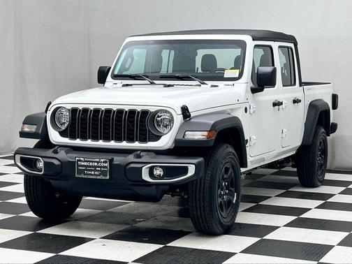 2026 Jeep Gladiator Sport