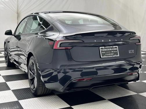 2024 Tesla Model 3 Performance