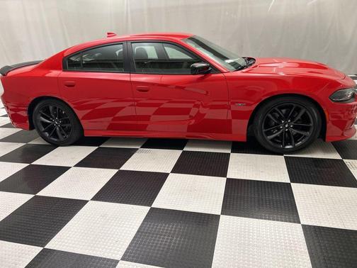 2019 Dodge Charger R/T