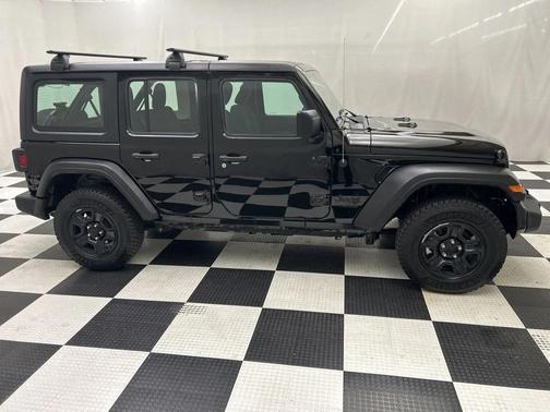 2022 Jeep Wrangler Unlimited Sport
