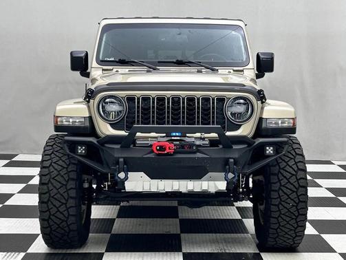2022 Jeep Gladiator Sport S