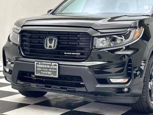 2022 Honda Ridgeline Black