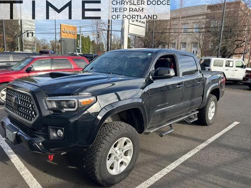 2019 Toyota Tacoma TRD Sport